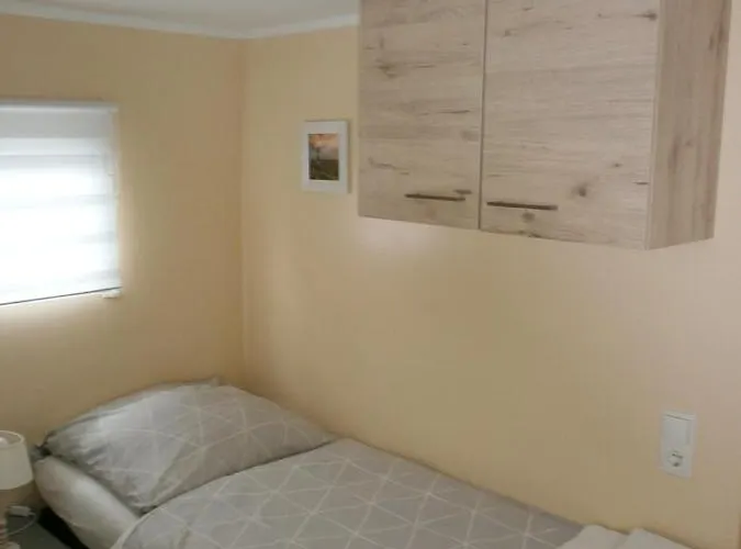 Botel Sportboot Zander