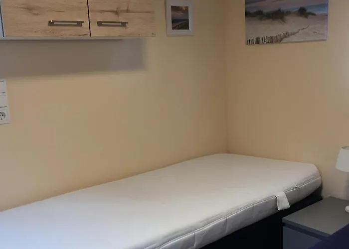 Botel Sportboot Zander *